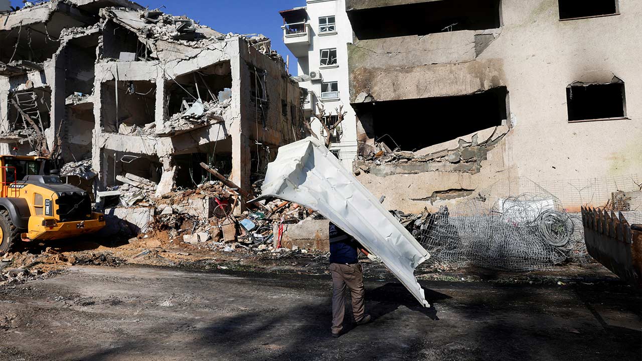 Beberapa bangunan di Tel Aviv rosak akibat serangan peluru berpandu Iran